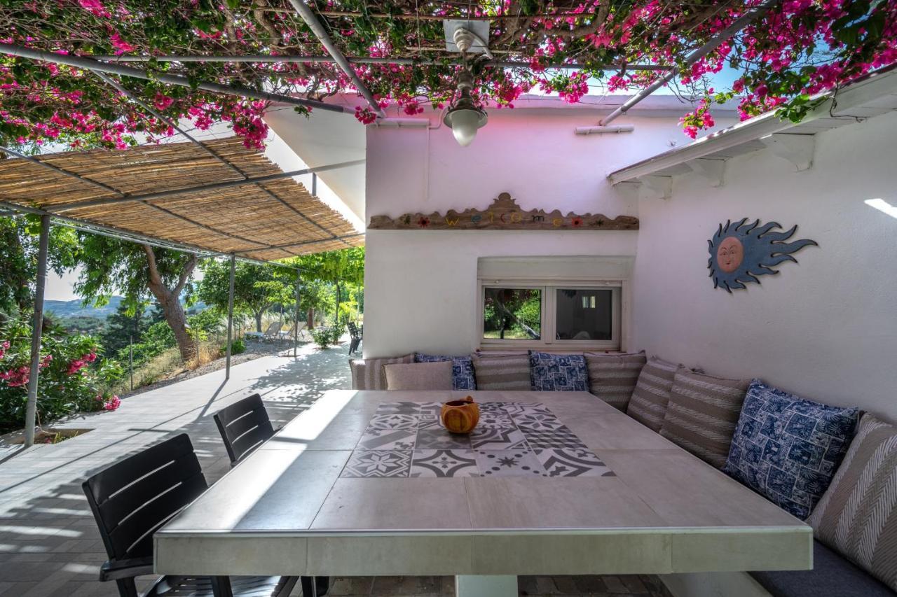 פלאקיאס Vrisidia Cottage - Nature, Seaview & Relax מראה חיצוני תמונה