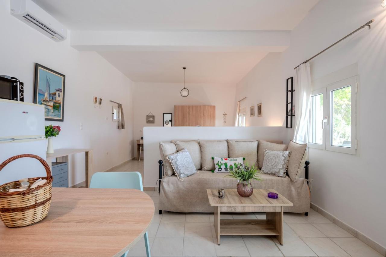 פלאקיאס Vrisidia Cottage - Nature, Seaview & Relax מראה חיצוני תמונה